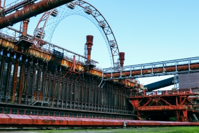 Riesenrad in der Industrieanlage